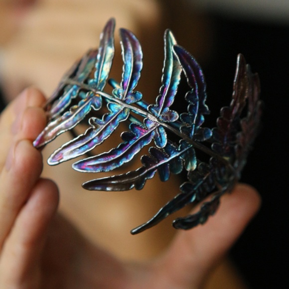 Fern leaf bracelet in colored silver - Picture 4 of 6